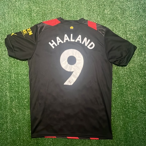 Manchester City Haaland Jersey - Picture 3 of 3